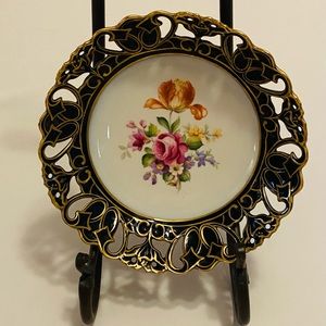 JLMENAU Graf von Henneberg Porzellan Dish